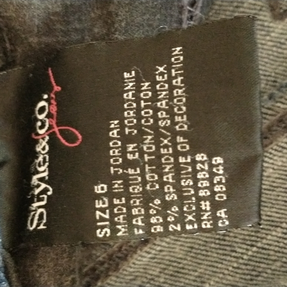 🎇Style & Co. Denim Capris - Picture 5 of 6